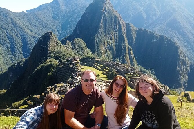 2-Day Machu Picchu Tour by Expedition Train or Voyager Train - Itinerary Overview