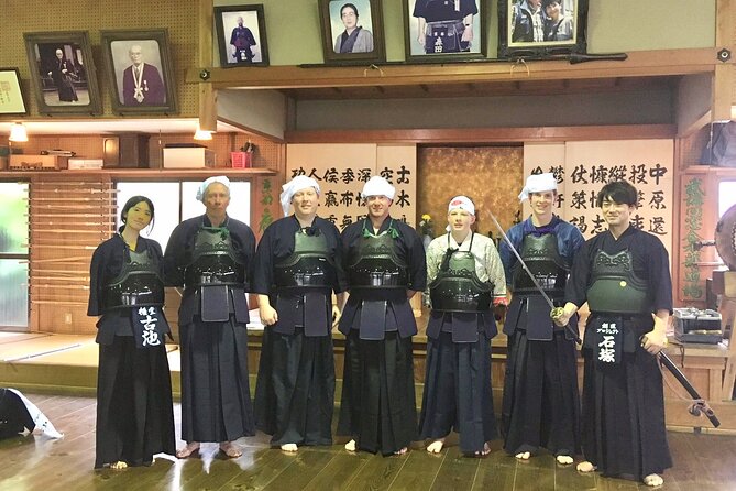 2-Hour Kendo Experience With English Instructor in Osaka Japan - Participant Requirements