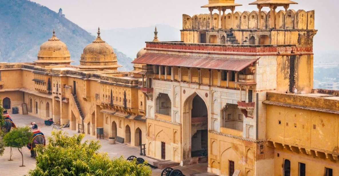 4-Day Luxury Golden Triangle Tour: Agra & Jaipur From Delhi - Tour Experience