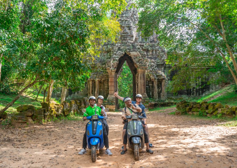 Angkor Wat: Guided Vespa Tour Inclusive Lunch at Local House - Experience Highlights
