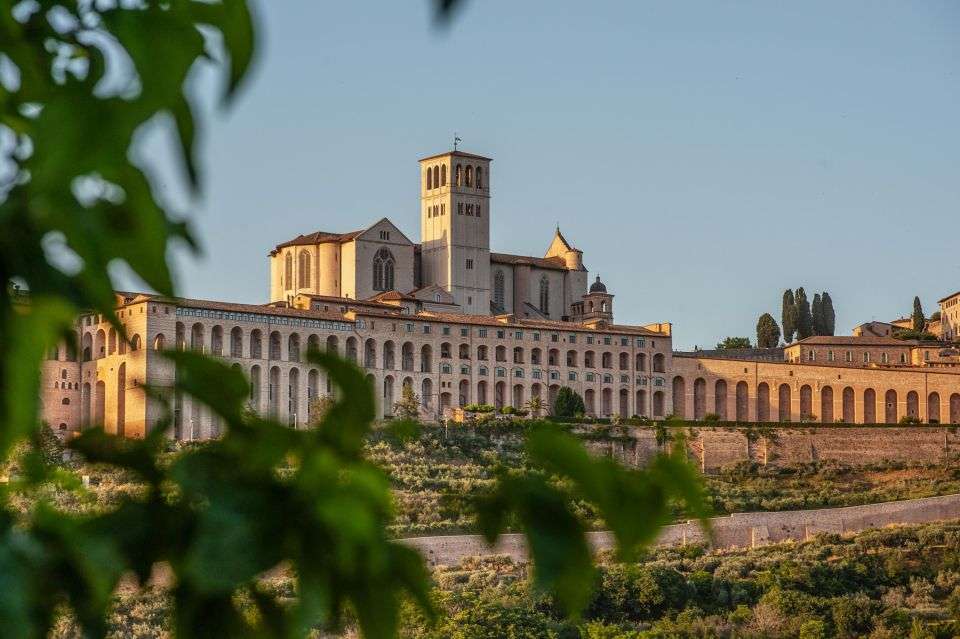 Assisi on the Footsteps of St. Francis and Carlo Acutis - Highlights