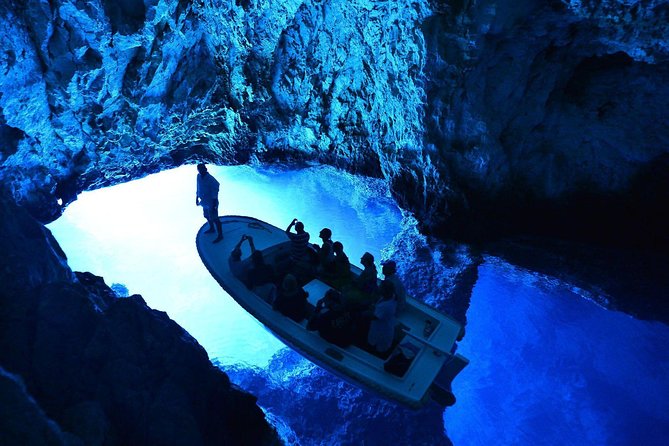 Blue Cave and Hvar 5 Islands Full-Day Speedboat Tour From Split - Cancellation Policy