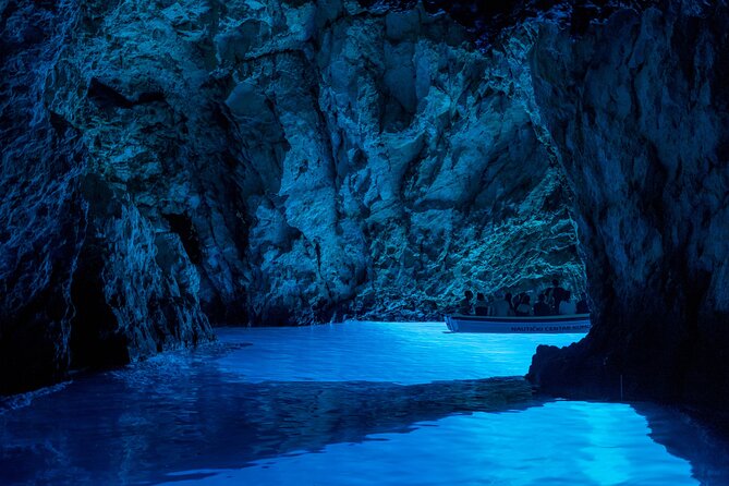 Blue Cave and Hvar 5 Islands Tour From Split - Itinerary Highlights