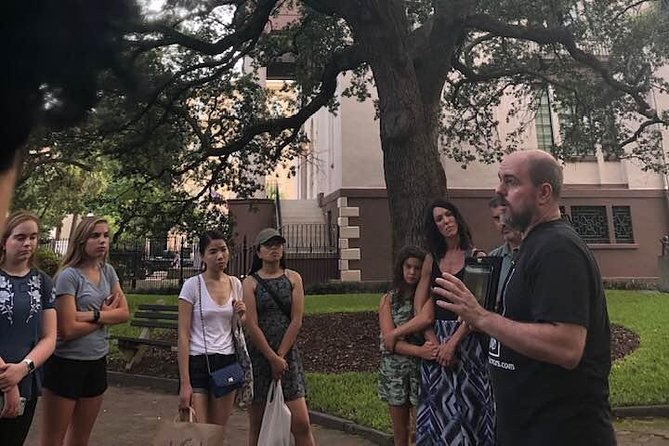 Charlestons Pleasing Terrors Night-Time Walking Ghost Tour - Ghost Stories and Folklore