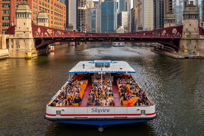 Chicago Architecture River Cruise - Meeting and Pickup Details