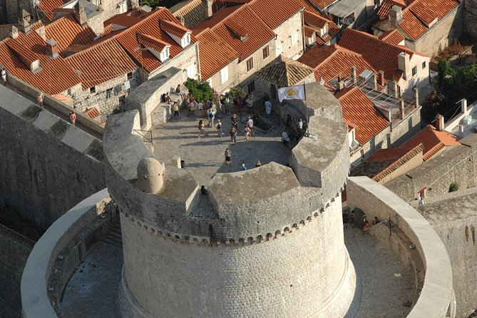 Dubrovnik Old City Walls Private Tour - Guide Expertise