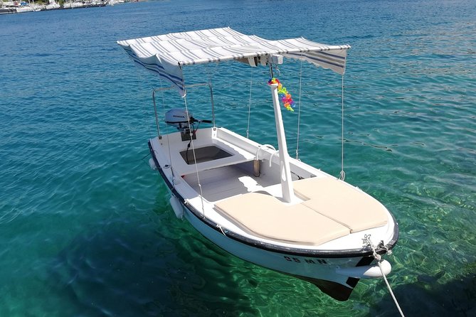 Explore West Side of Island Brač With Pasara Boat - Traditional Dalmatian Boat - Inclusions and Skipper Services