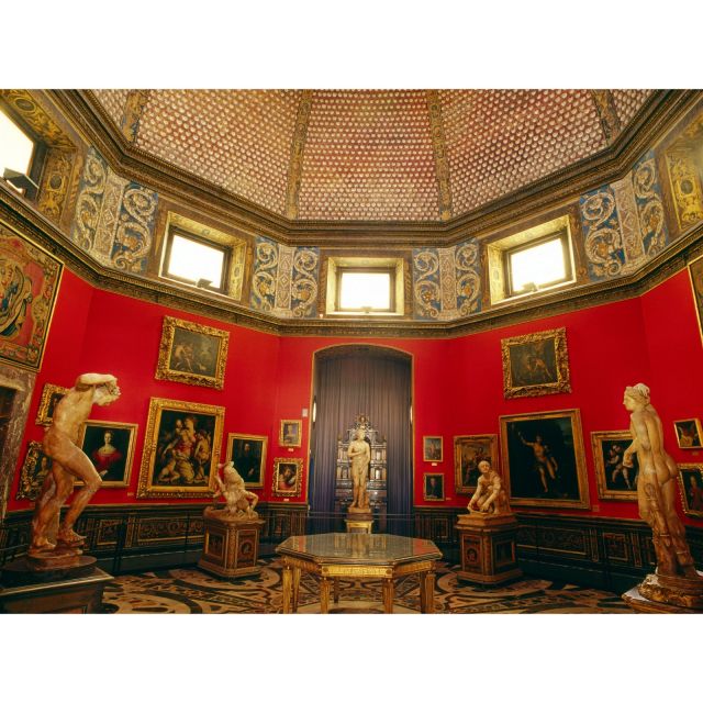 Florence: Private Uffizi Gallery & City Walking Guided Tour - Accessibility and Meeting Points