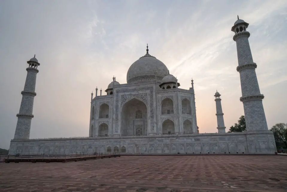 From Delhi: Private 3-Day Golden Triangle Tour - Day 1: Delhi - A Glimpse of Majesty