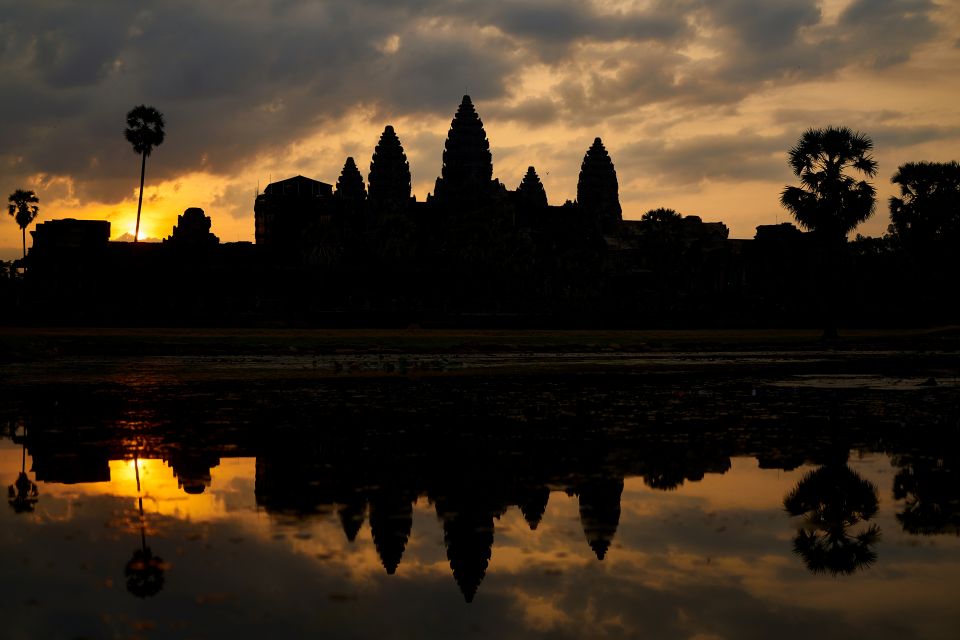 From Siem Reap: Angkor Wat Full-Day Private Tour & Sunrise - Tour Highlights
