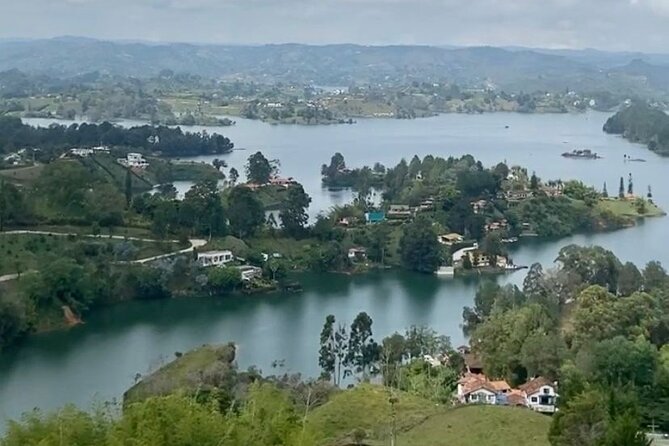 Full Day Private Tour of Guatapé - Itinerary Overview
