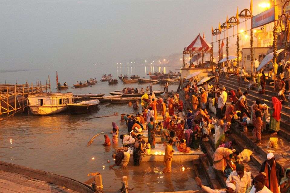 Gateway of Varanasi From Delhi 2 Days - Itinerary Overview