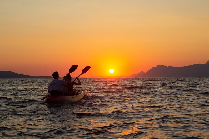 Half-Day Small-Group Kayaking Tour in Makarska - Inclusions and Amenities