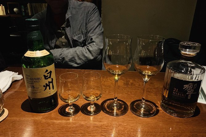 Japanese Whisky Tasting Experience at Local Bar in Tokyo - Japanese Whisky Tasting Experience