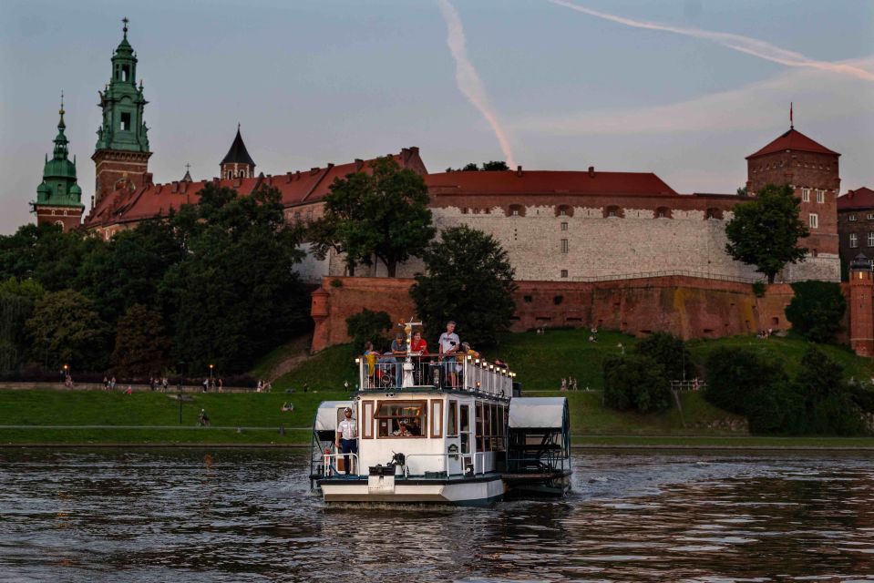 Krakow: 1-Hour Evening Vistula River Cruise - Highlights