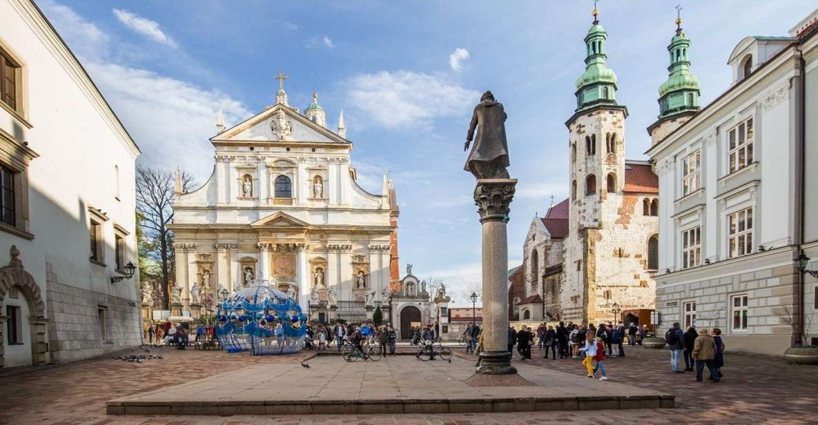 Krakow: Old Town by Golf Cart, Wawel, and Underground Museum - Experience Wawel Castle