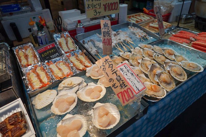 Kuromon Market Food Walking Tour in Osaka - Traveler Experience