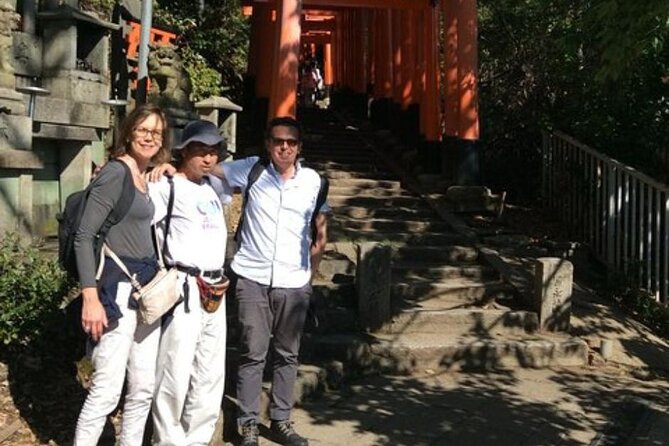 Kyoto : Private Custom Walking Tour With A Local Guide - Inclusions and Services Provided