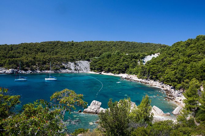 Mesmerizing Hvar Speed Boat Tour With Optional Wine Tasting - Restrictions to Note