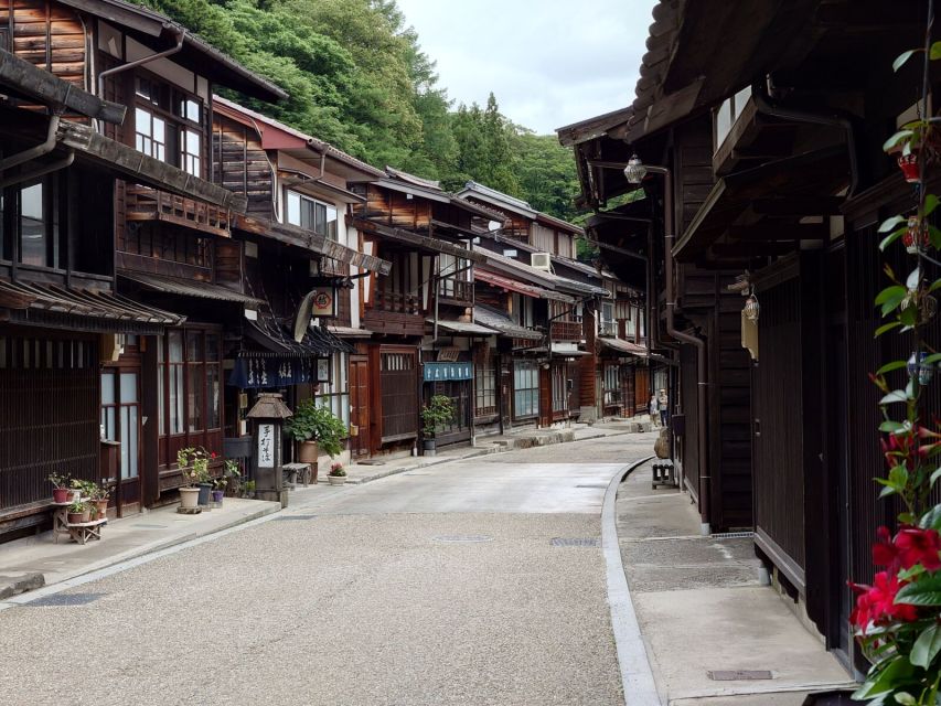 Nagano/Matsumoto: Matsumoto Castle and Narai-juku Day Trip - Experience Highlights