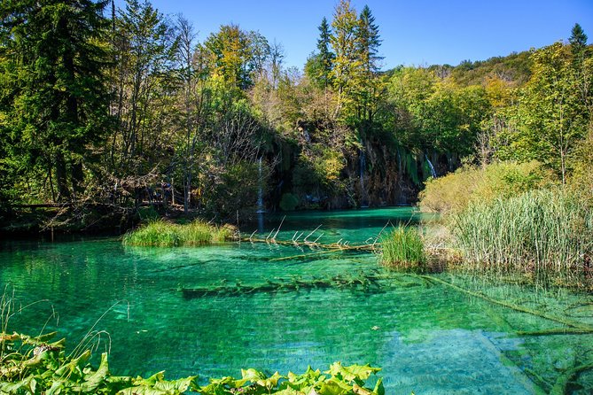 Plitvice Lakes Guided Tour From Zagreb - Lunch and Refreshments