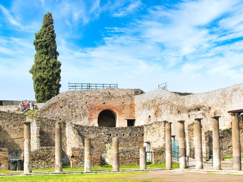 Pompeii: Private Tour With an Archaeologist - Tour Experience