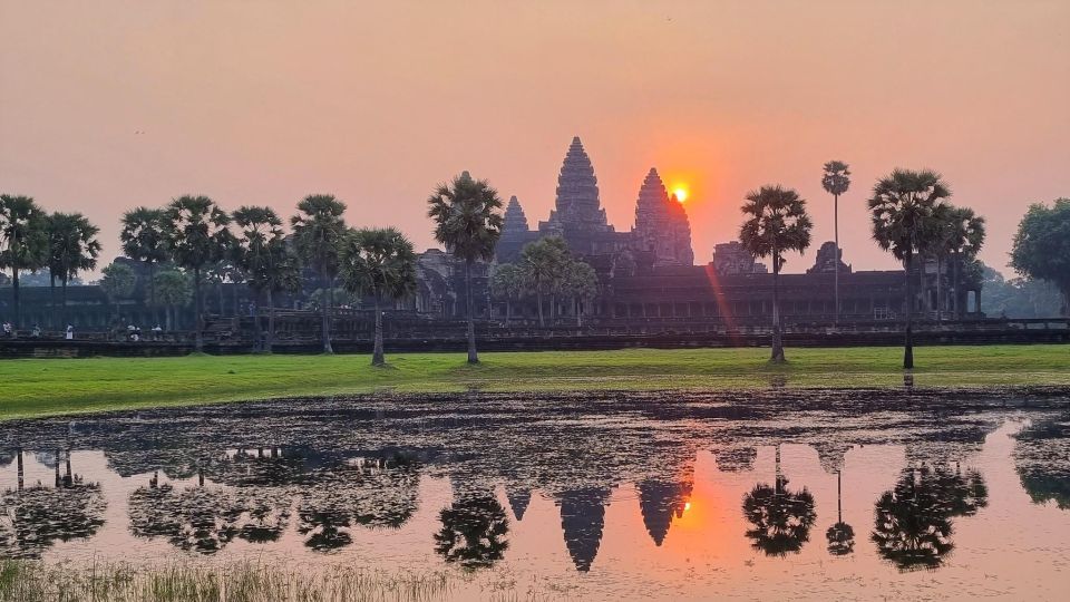Private Angkor Wat 2 Full Days Tour With Sunrise and Sunset - Itinerary Day 1