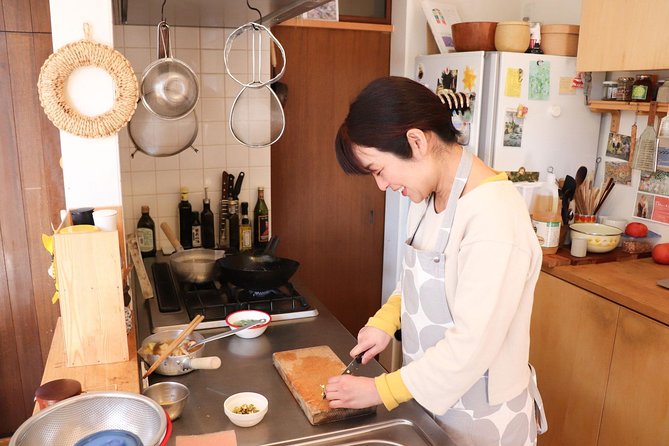 Private Market Tour & Japanese Cooking Lesson With a Local in Her Beautiful Home - Booking Information
