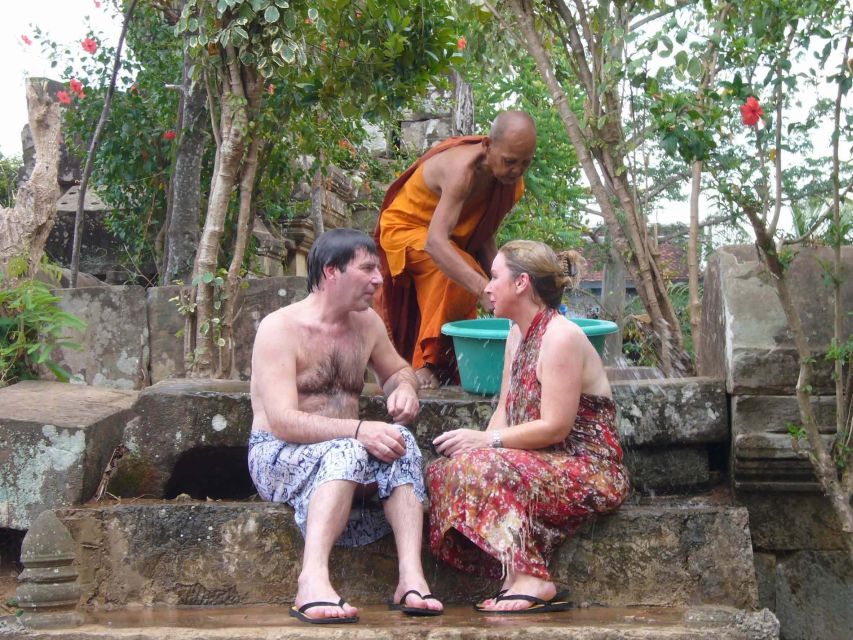 Siem Reap Cambodian Buddhist Water Blessing and Local Market - Tour Guide Information