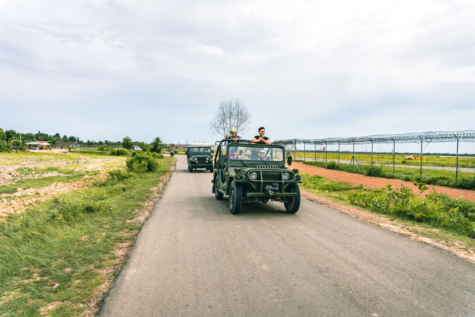 Siem Reap: Countryside Sunset Jeep Tour With Drinks - Experience Highlights of the Countryside Tour