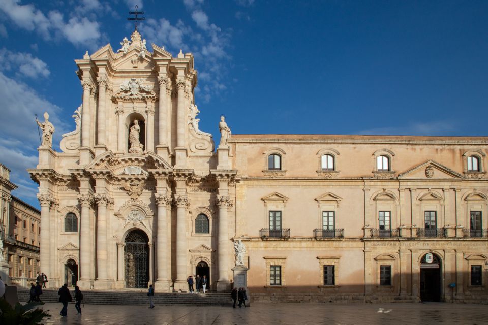 Syracuse: Highlights of Ortigia Guided Walking Tour - Temples and Fountains Visit