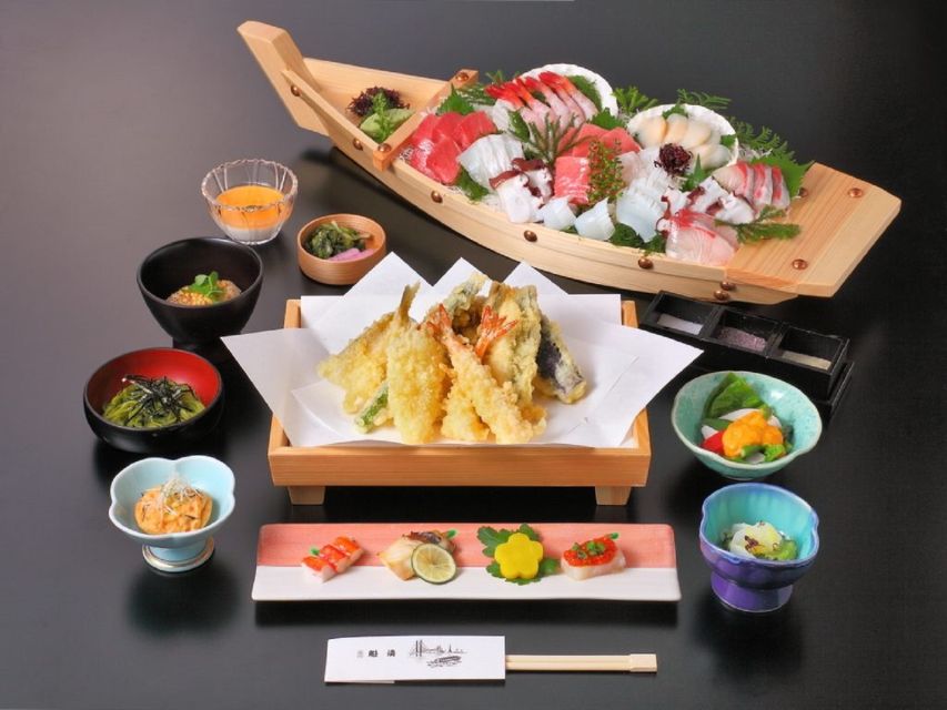 Tokyo Bay: Traditional Japanese Yakatabune Dinner Cruise - Experience Highlights