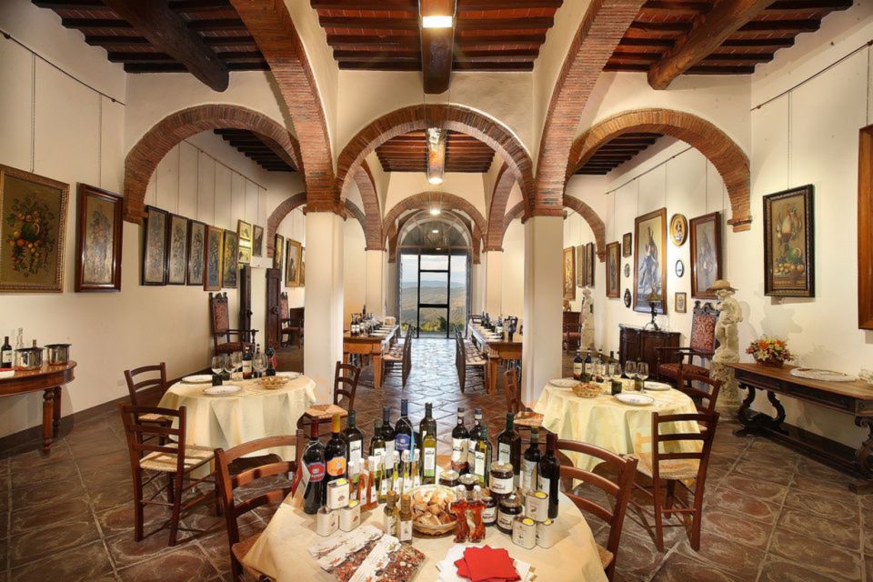 Traditional Tuscan Cooking Class in a Winery From Florence - Participant Information