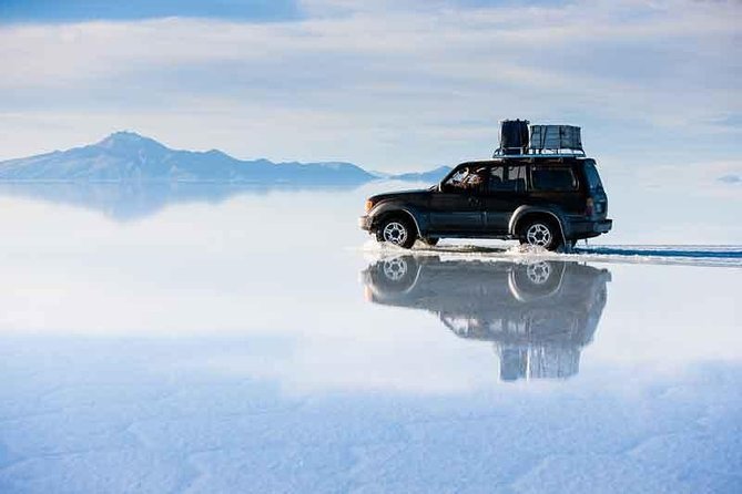 Uyuni Salt Flats and Sunset Photo Sesión - What to Wear and Bring