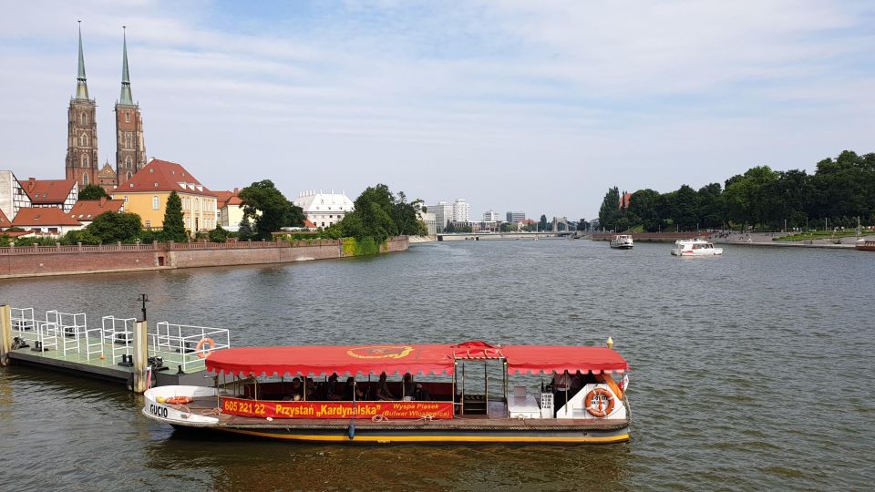 WrocłAw: Gondola Cruise With a Guide - Highlights