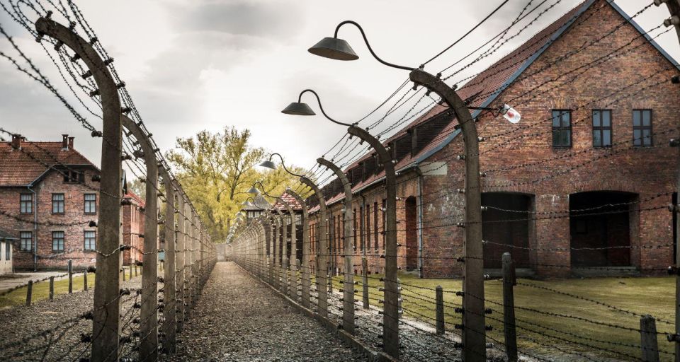 Wroclaw: Guided Tour to Auschwitz and Krakow - Activity Information