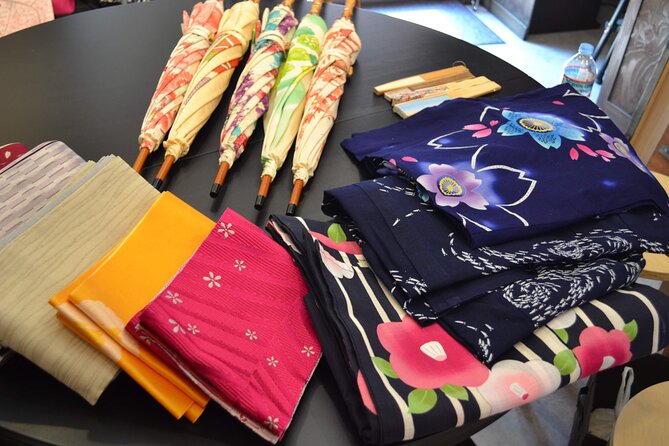 Yanaka Neighborhood Kimono Dress-Up and Photo Walk  - Tokyo - Insider Tips for the Best Photos