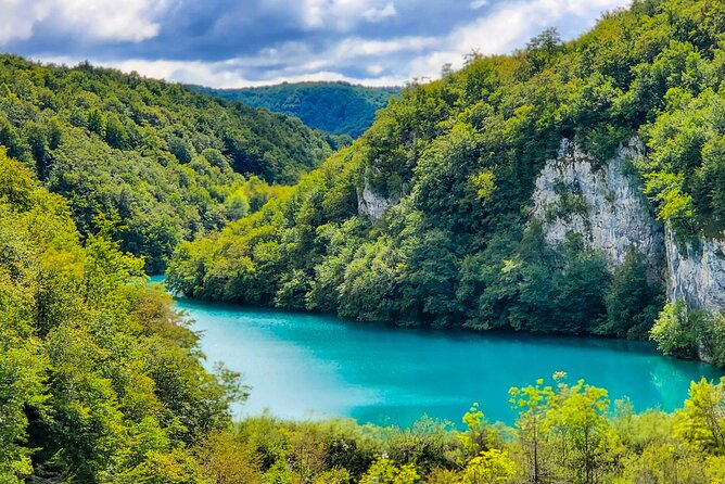 Zagreb to Split via Plitvice Lakes - Private Transfer With a Visit to Plitvice - Tour Overview
