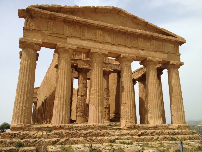 Agrigento: Valley of the Temples Private Walking Tour - Multilingual Live Tour Guide Availability