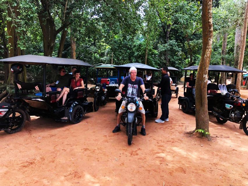Angkor Wat Private Tuk-Tuk Tour From Siem Reap - Customization and Group Size