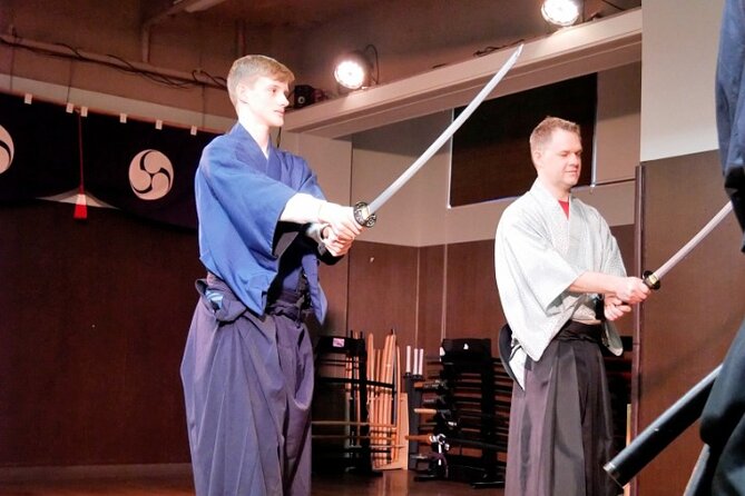 Best Samurai Experience in Tokyo - Engage in Interactive Sword Fighting