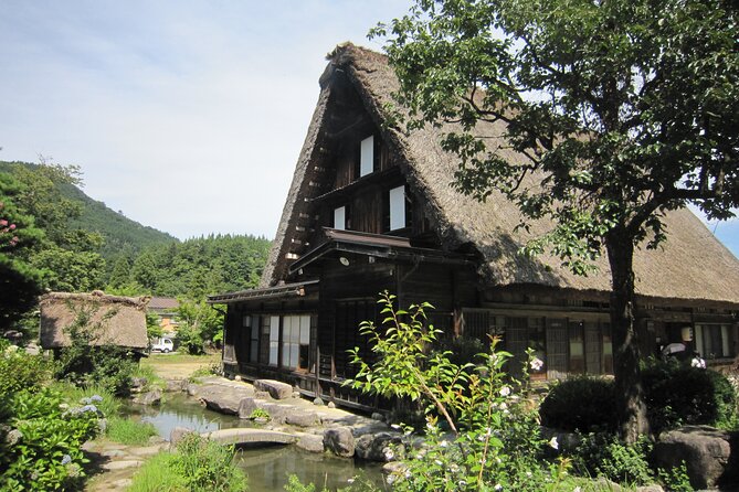 [Day Trip Bus Tour From Kanazawa Station] Weekend Only! World Heritage Shirakawago Day Bus Tour - Specific Tour Highlights