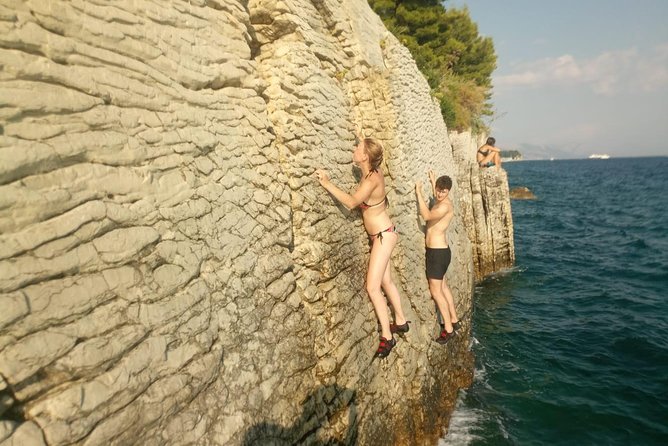 Deep Water Solo and Cliff Jumping Tour in Split - Weather Contingency