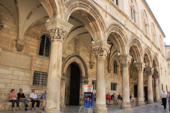 Dubrovnik Old Town Walking Tour - Guide Expertise
