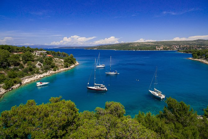 Explore West Side of Island Brač With Pasara Boat - Traditional Dalmatian Boat - Meeting Point and Pickup Details