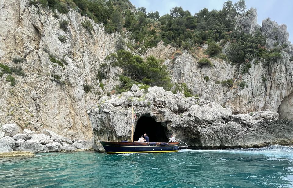 From Amalfi and Praiano: All-Inclusive Capri Boat Tour - Capri Activities and Amenities
