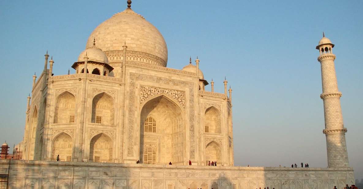 From Delhi: Overnight Agra Tour With Taj Mahal at Sunrise - Itinerary