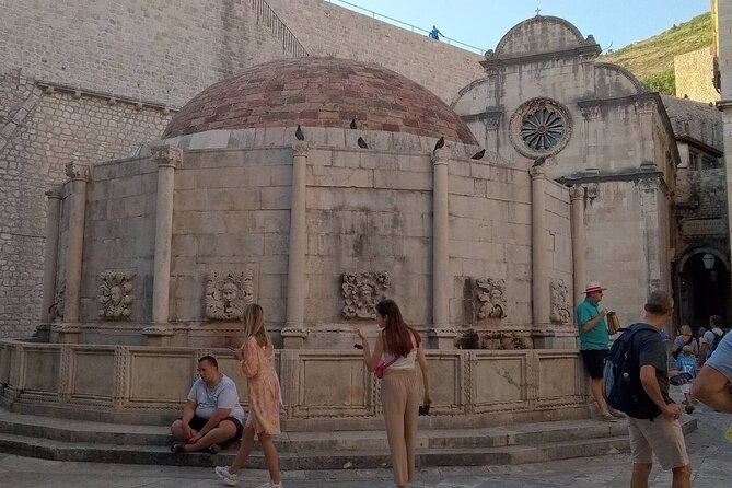 Historic Walk With Game of Thrones Details in Dubrovnik - Historical Insights