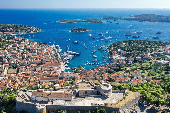 HVAR & 4 Islands PRIVATE BOAT TOUR - Booking Information