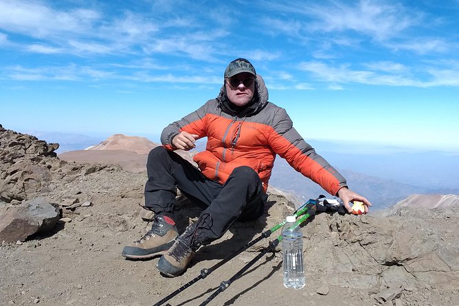 Incredible Experience in the Andes From Santiago, Reaches the Summit of 4.954m! - Common questions